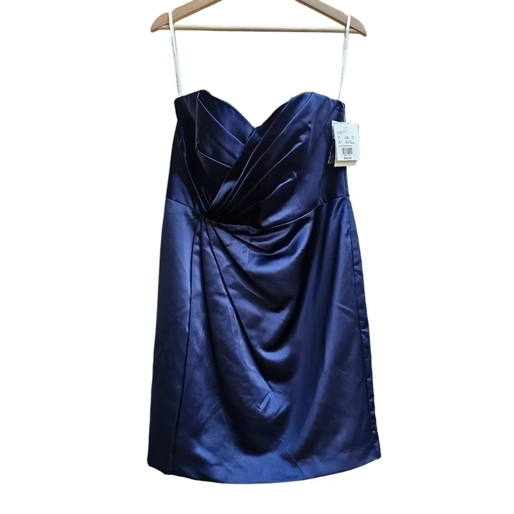 Strapless Satin Sweetheart Neckline Party Dress in Dark Blue, Size Medium